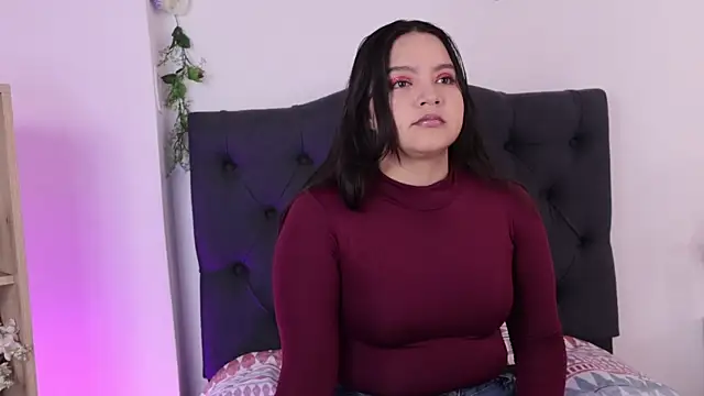 Caroline ponce online show from April 15, 7:36 pm