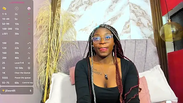 Candy Williamss online show from June 11, 12:32 am