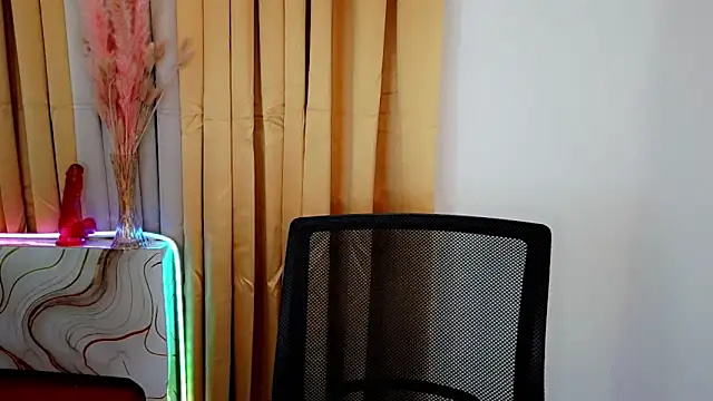 Fuuk sexdOll69 online show from June 3, 10:38 am