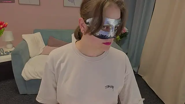 DanaHurt1 online show from May 20, 2:30 am