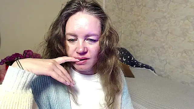 Fern Lust online show from May 15, 9:23 am