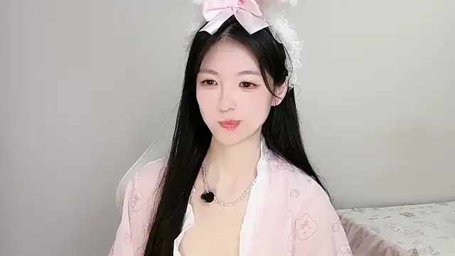 XiaoMei-iiiiii online show from April 18, 2:30 pm