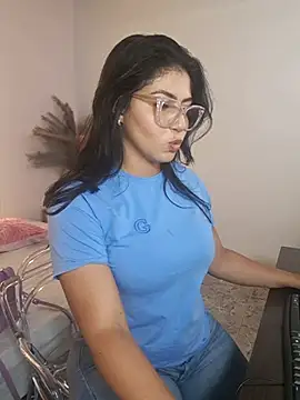 LucyWild8 online show from June 9, 8:19 pm