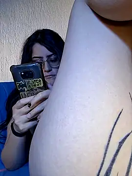 Backdoor Newbie online show from April 17, 11:29 pm