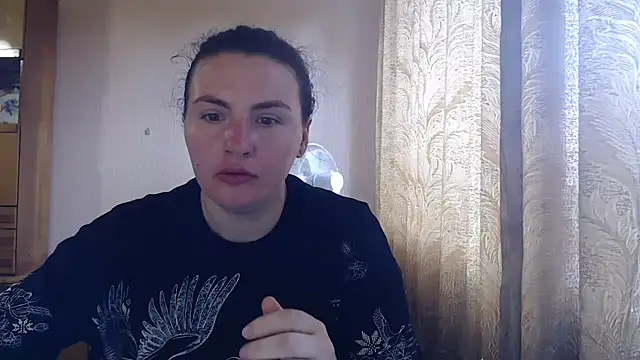 AlinaxJames online show from July 6, 12:43 pm