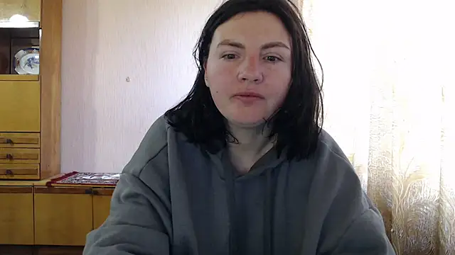 AlinaxJames online show from April 30, 7:46 am