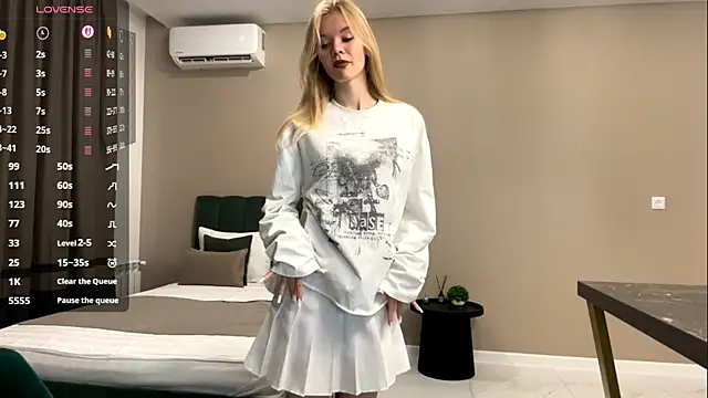 ZenZestX online show from May 13, 12:22 pm