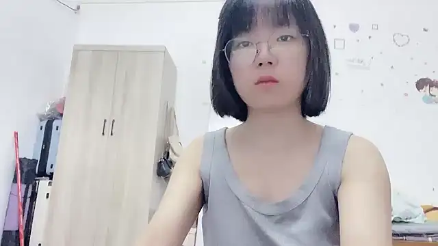 Belle-LL online show from June 3, 5:07 pm