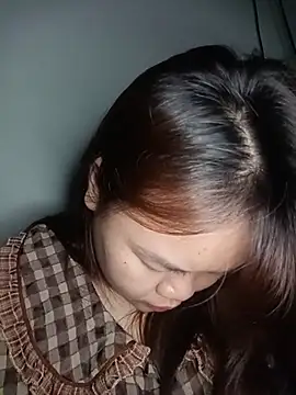 Truxcy1 online show from June 6, 4:13 pm