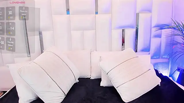 im chantal online show from May 22, 4:54 am