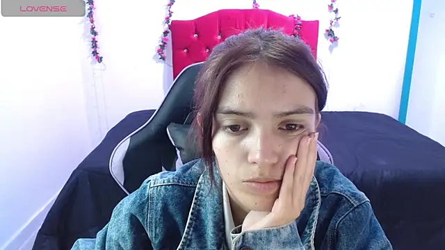jaide16092020 online show from June 1, 9:05 pm