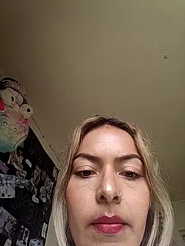 evafuckasd online show from May 6, 6:45 pm