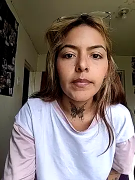 evafuckasd online show from May 19, 7:10 pm