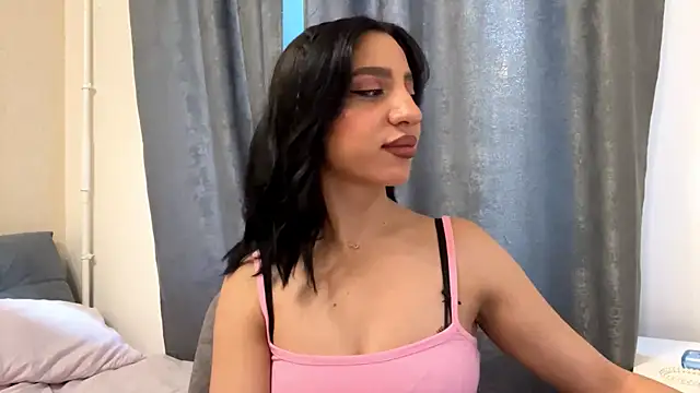 AngellaBarbini online show from June 11, 1:08 pm