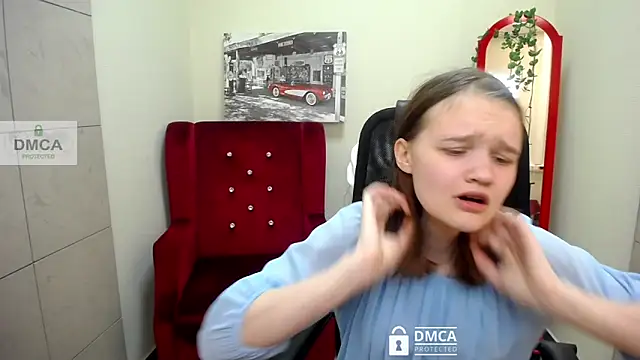  donnaSia  online show from May 20, 11:29 am