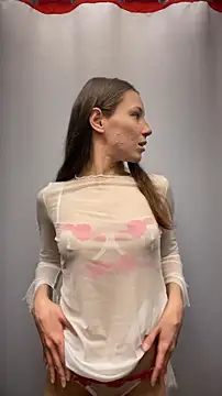 ElaraTiara online show from May 20, 2:36 pm