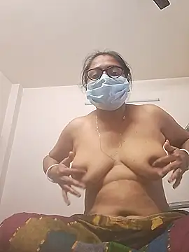roshnidas1 online show from May 9, 2:35 am