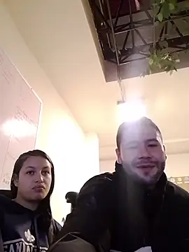 AMY AND ANDY online show from April 28, 3:21 am