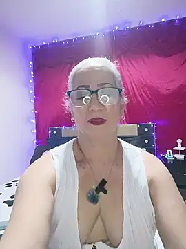 NaraMilf online show from May 1, 11:30 pm