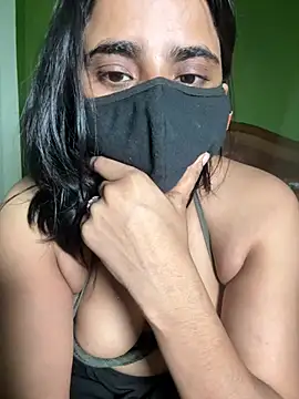 itssofi20 online show from August 7, 7:54 pm