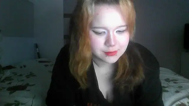 Amanda Mia  online show from July 1, 5:12 pm