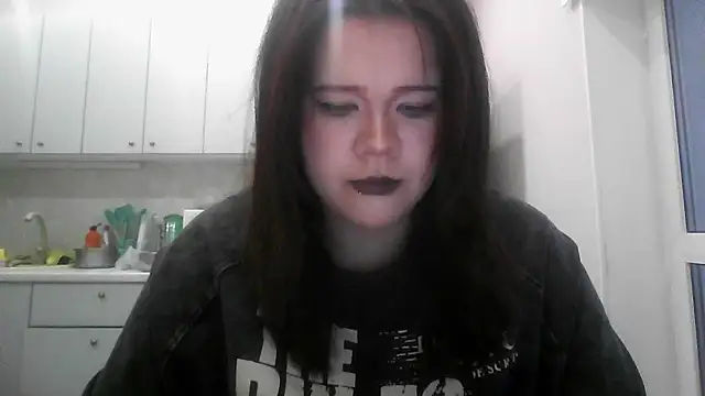 Amanda Mia  online show from May 11, 3:51 pm