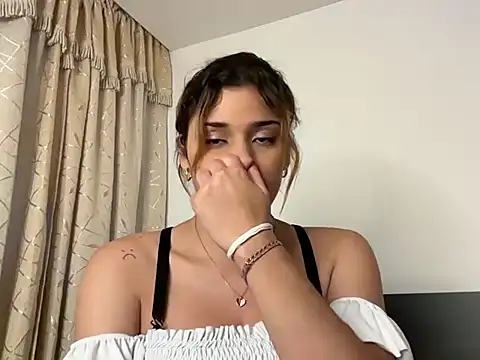 Im  molly6 online show from May 9, 11:07 pm