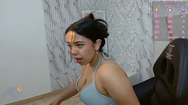 Karla tay1 online show from April 30, 11:48 am