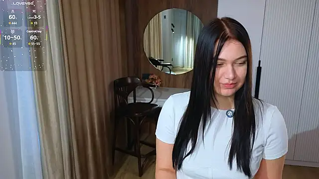 AudraRolins online show from May 1, 1:31 am