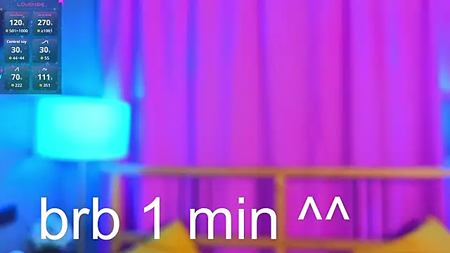 AveriRigby online show from May 11, 4:04 pm