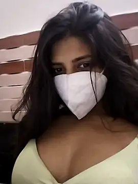 NAUGHTY-RASHI online show from May 11, 6:38 pm