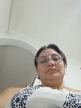 Carolina crus  online show from June 19, 11:41 pm