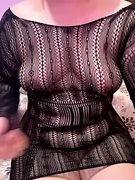 QueenRima99 online show from June 3, 12:45 am
