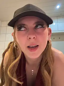 Lina-420 online show from April 30, 8:14 pm