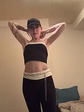 Lina-420 online show from May 6, 9:52 pm