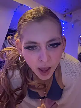 Lina-420 online show from May 27, 6:16 pm