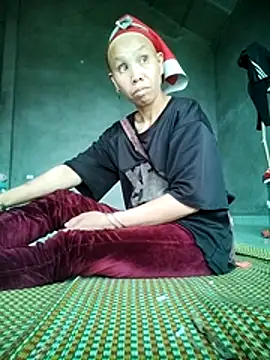 Suki-ki online show from April 28, 6:17 am