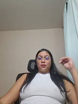 zoehot07 online show from July 8, 10:34 pm