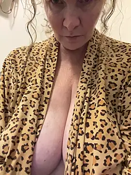 motherstouch online show from June 10, 3:38 am