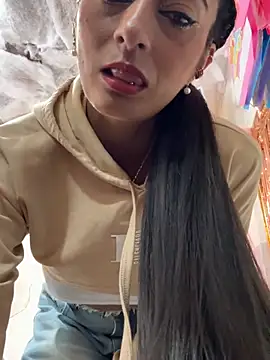 IsabellaMariet online show from June 28, 3:40 pm