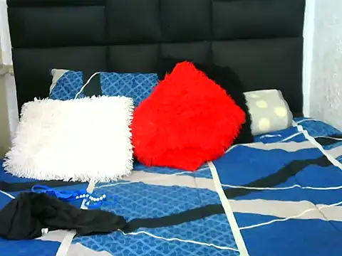 DarkPearl 20 online show from July 3, 5:24 am