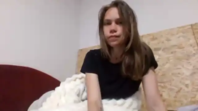 Lisahoppii online show from May 13, 8:25 pm