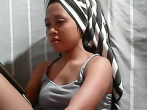 Yours AsianPinayGirl18 online show from June 23, 7:28 am