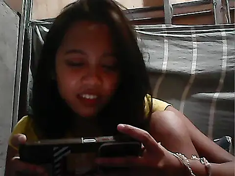 Yours AsianPinayGirl18 online show from June 30, 10:15 am
