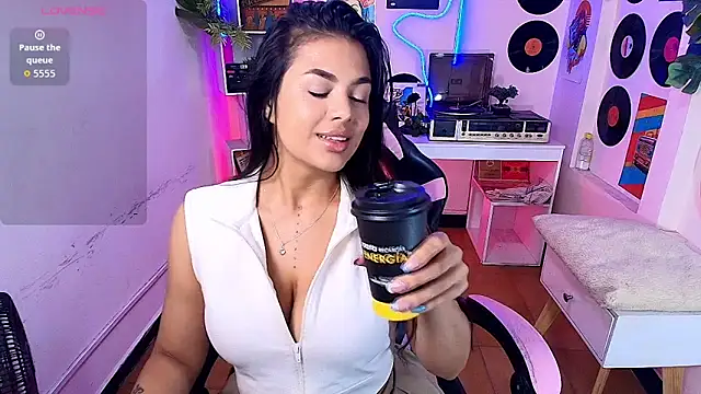 Duulce mia online show from June 14, 5:41 am