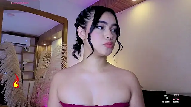 Chloe monroee online show from June 6, 7:03 am