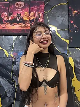 Noa lau online show from June 26, 4:14 am