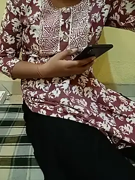 Seema yadav01 online show from June 21, 9:46 am