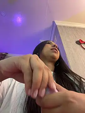 Dulcerouss   online show from July 6, 11:26 am