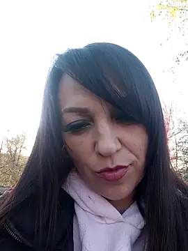 MalvikaLov online show from May 3, 4:43 pm